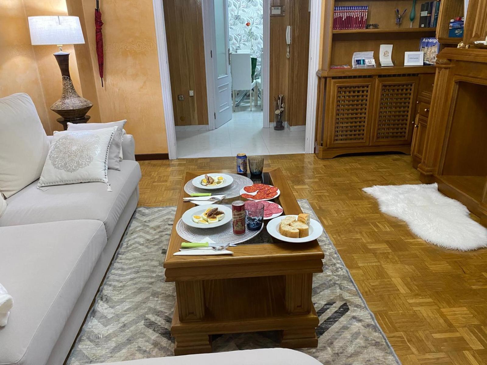 Army Deluxe Apartment Astorga